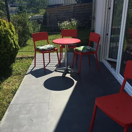 Mayen, Im Moehren, Nr1, Waldrand, Naehe Nuerburgring & Burg Eltz, Gemeinschaftsbad * Mayen