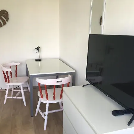 Homestay Mayen, Im Mohren, Nr1, Waldrand, Nahe Nurburgring & Burg Eltz, Gemeinschaftsbad